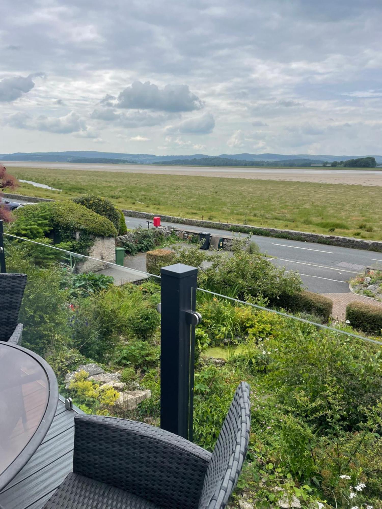 Watersedge Retreat, Views, Sunsets, Dogs Welcome Sandside  Eksteriør billede